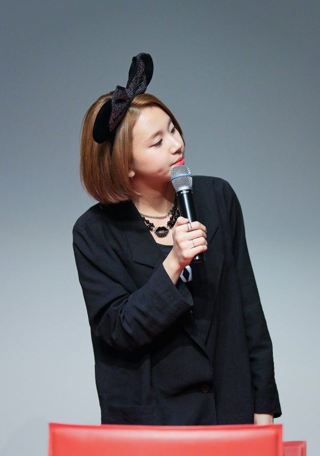 Chaeyoung at a fanmeet!