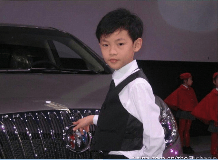 Стало известно, что Чэнлэ из NCT Dream является внуком влиятельного предпринимателя Китая