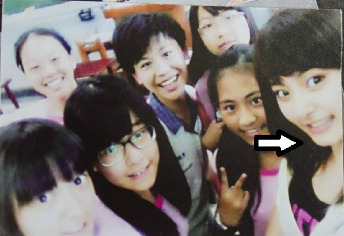 Цзыюй поразила нетизенов своими школьными фотографиями