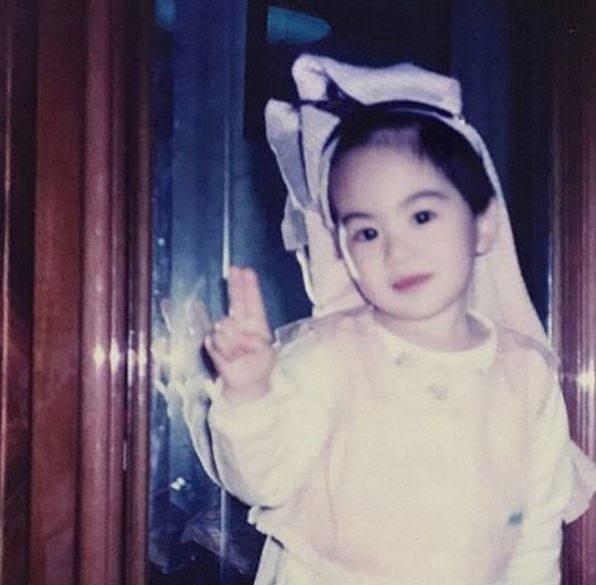 9 фотографий, которые доказывают, что Мина из AOA была великолепна будучи ребенком